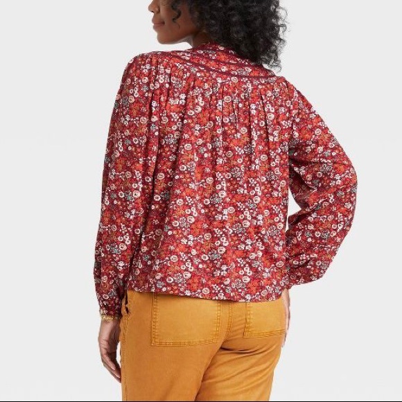 Universal Thread™ Women's Balloon Long Sleeve Tie-Front Blouse - Red - Picture 2 of 4